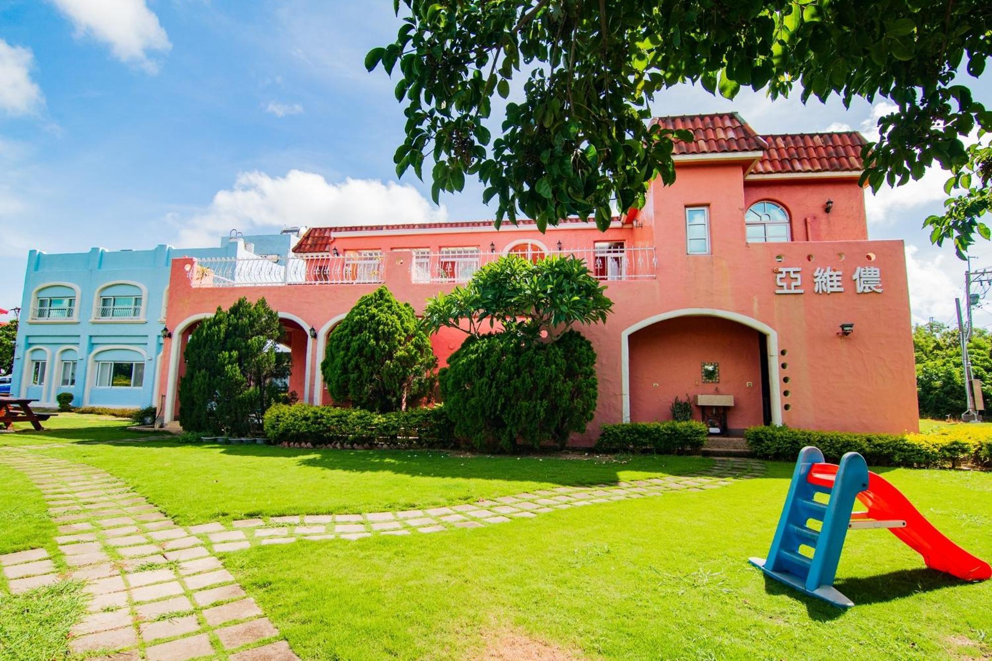 Kenting Avignon Bed and Breakfast Heng-ch'un Eksteriør billede